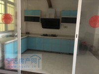 个人一手楼梯房 地税局对面鑫都酒店后面